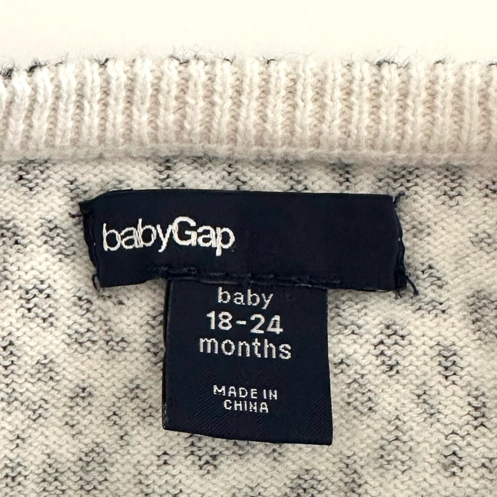 Baby Gap Girls Leopard Print Cardigan Sweater - Picture 7 of 9